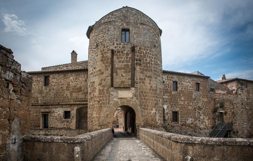 Della Fortezza Sorano (Grosseto)