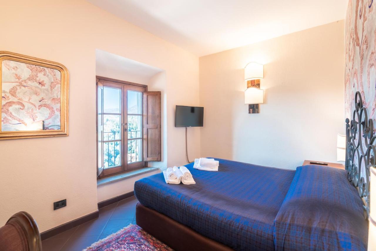 Della Fortezza Hotel 3*
